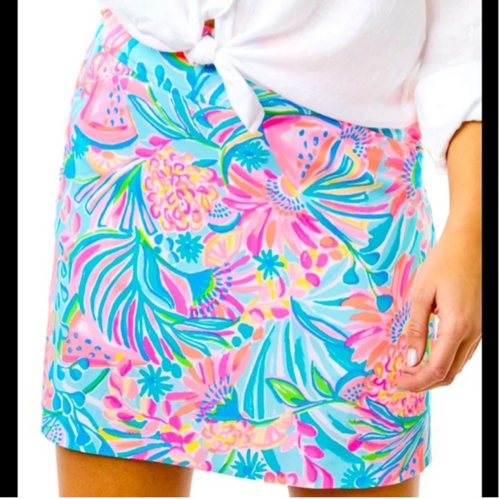 Lilly Pulitzer Jonas High-Waisted Skort Tropical Punch Print Size 4 Golf Tennis